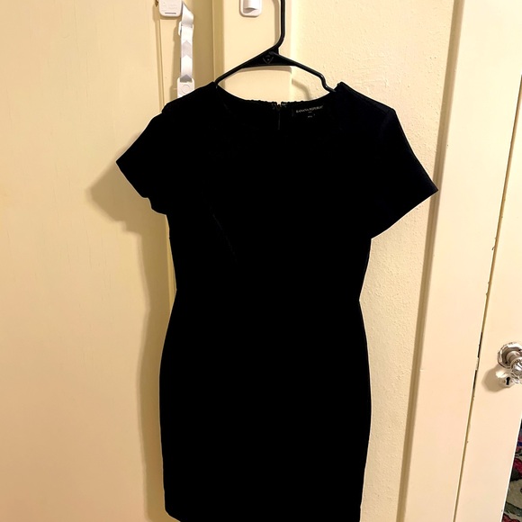 Banana Republic Black Dress - Size 4P - Picture 1 of 2